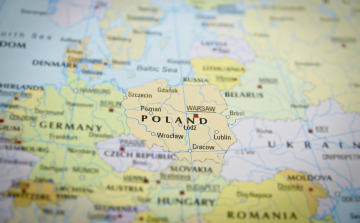 A lengyel külügy megvédte Magyarországot az unióval folytatott vitában