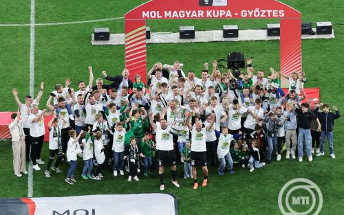 MOL Magyar Kupa - Drámai csatában megvédte címét a Paks