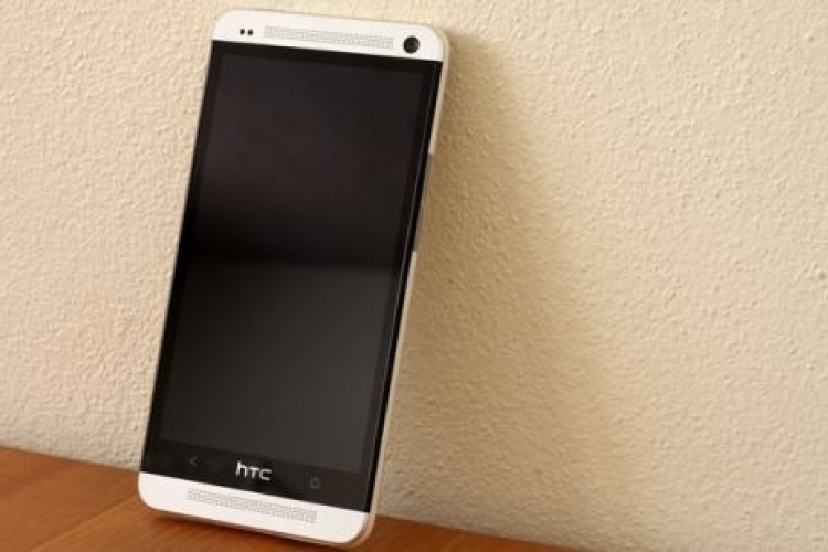 HTC M8 - hírmorzsák és kémfotó a 2014-es csúcsmodellről