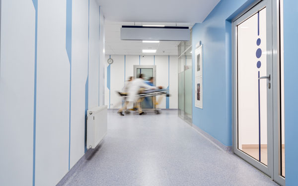 57 új koronavírus-fertőzöttet regisztráltak, Tolna megyében nem nőtt a számuk