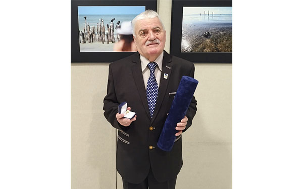 Pro Oppido Dombóvár díszpolgári címet kapott Bodó Imre