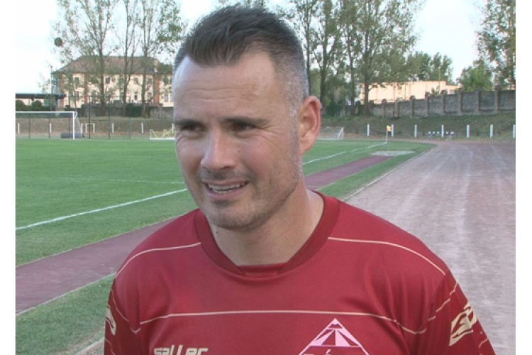 Kardos Ernő marad a tréner 