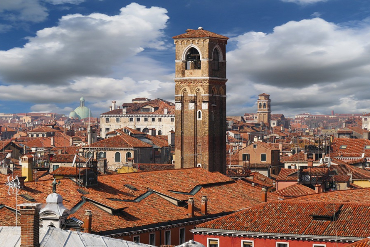 Olaszország az egész világ előtt újranyitja határait