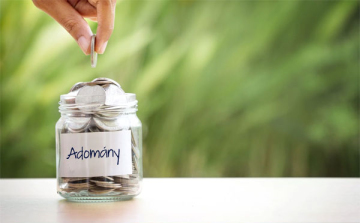 Jótékonysági akció keretében juttatnak élelmiszerutalványokat Dombóvári rászorulóknak